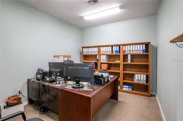 Home Office, Interior