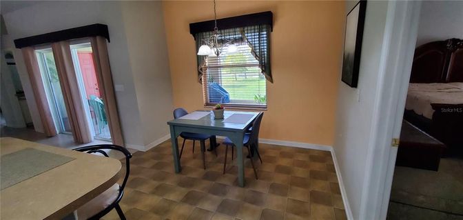 Dining room, Interior, Pendant Lights