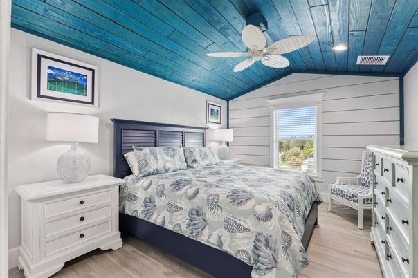 Bedroom, Interior, Wooden Ceilings, Wood Texture Flooring