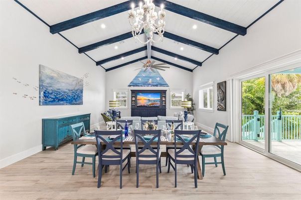 Dining room, Fireplace, Interior, Recessed Lighting, Wooden Beams, Wood Texture Flooring