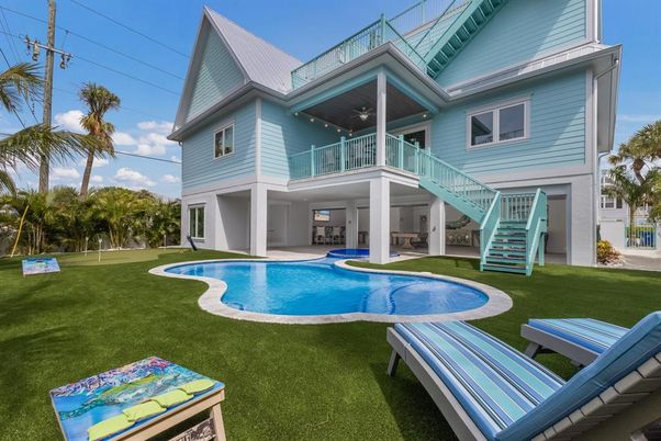 Backyard, Exterior, Pool