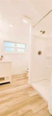 Bathroom, Interior, Recessed Lighting, Wood Texture Flooring