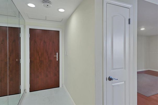 Interior, Recessed Lighting