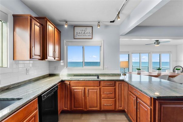 Interior, Kitchen, Water