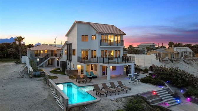 Backyard, Exterior, Pool