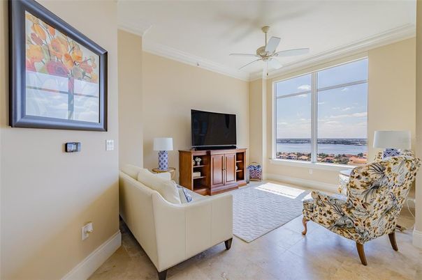 Interior, Living room, Water