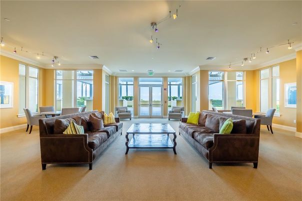 Dining room, Interior, Living room, Recessed Lighting