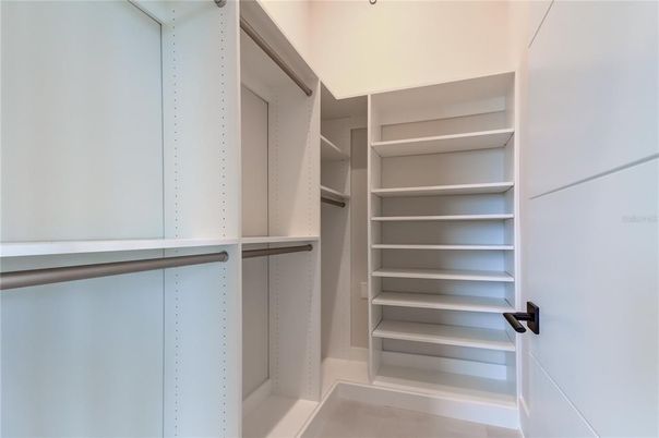 Interior, Walk-in Closets