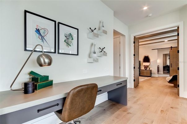Home Office, Interior, Recessed Lighting, Wood Texture Flooring