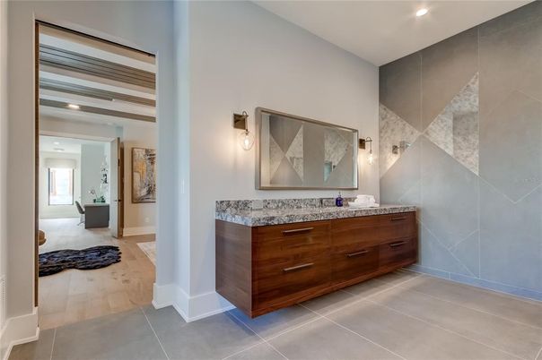 Bathroom, Interior, Recessed Lighting, Wood Texture Flooring