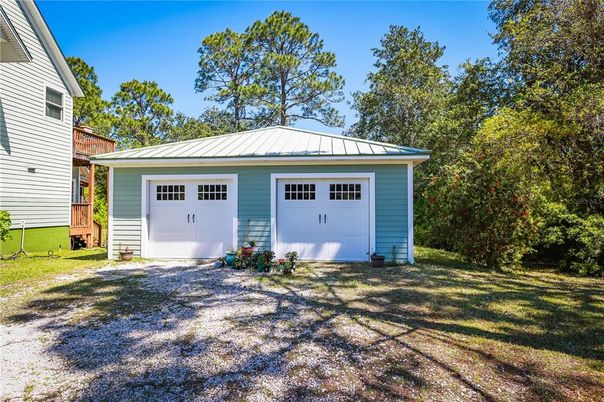 Backyard, Detached Garage, Exterior