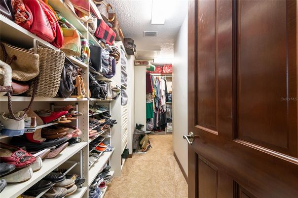 Interior, Walk-in Closets