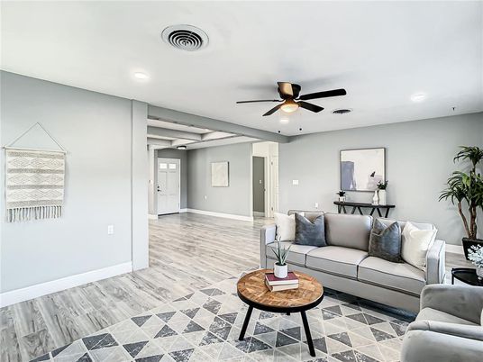 Interior, Living room, Recessed Lighting, Wood Texture Flooring