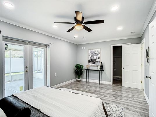 Bedroom, Interior, Recessed Lighting, Wood Texture Flooring