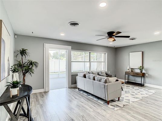 Interior, Living room, Recessed Lighting, Wood Texture Flooring