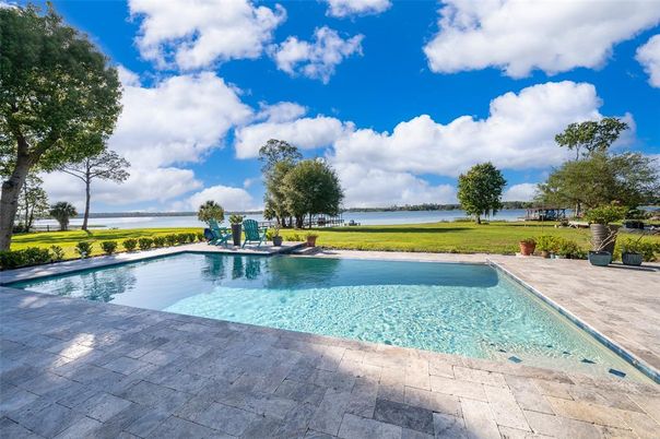 Exterior, Pool, Water