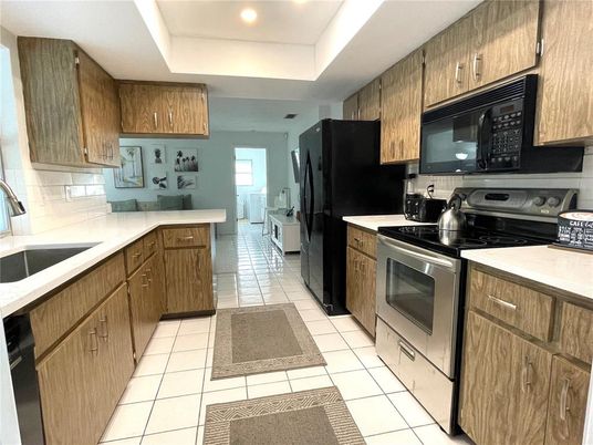 Interior, Kitchen, Recessed Lighting
