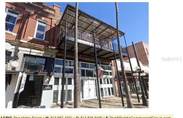 Exterior, Facade, None