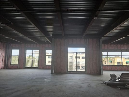 Empty room, Interior, Wooden Beams