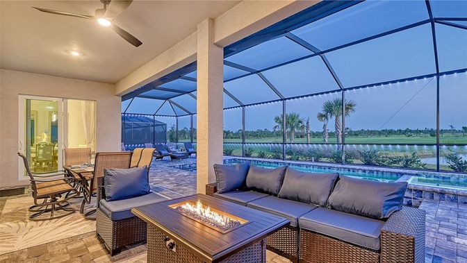 Glass Ceilings, Interior, Pool, Sun Room, Water