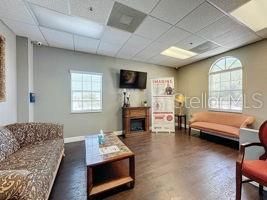 Fireplace, Interior, Living room, Recessed Lighting