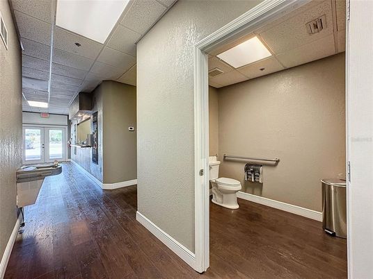 Bathroom, Interior, Recessed Lighting, Wood Texture Flooring