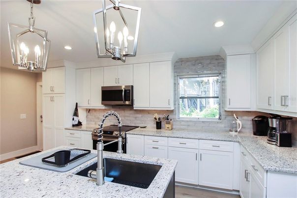 Interior, Kitchen, Pendant Lights, Recessed Lighting, Wood Texture Flooring