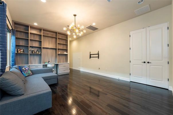 Interior, Living room, Pendant Lights, Recessed Lighting, Wood Texture Flooring