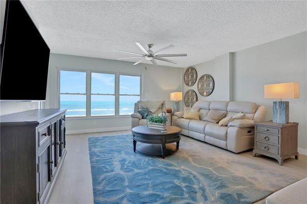 Interior, Living room, Water