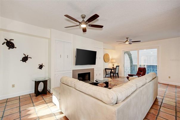 Fireplace, Interior, Living room