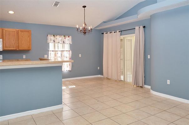 Chandelier, Empty room, Interior, Pendant Lights, Recessed Lighting