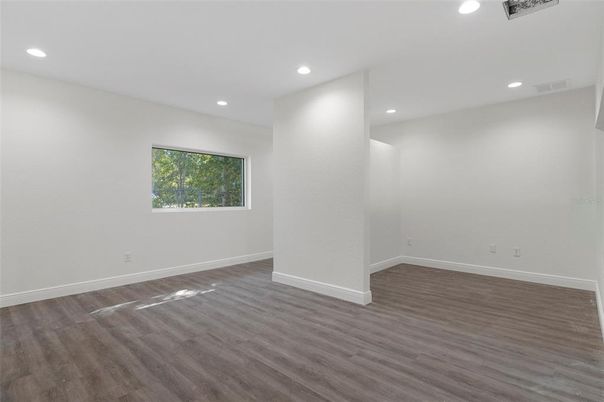 Empty room, Interior, Recessed Lighting, Wood Texture Flooring