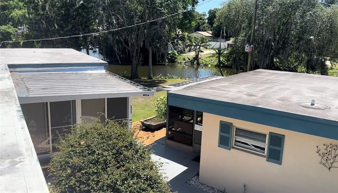 Exterior, Water