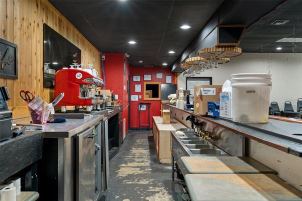Interior, Kitchen, Recessed Lighting, Wooden Walls