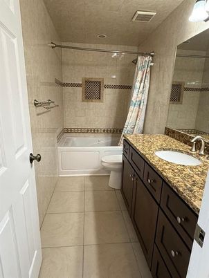 Bathroom, Dual Sink Vanities, Interior