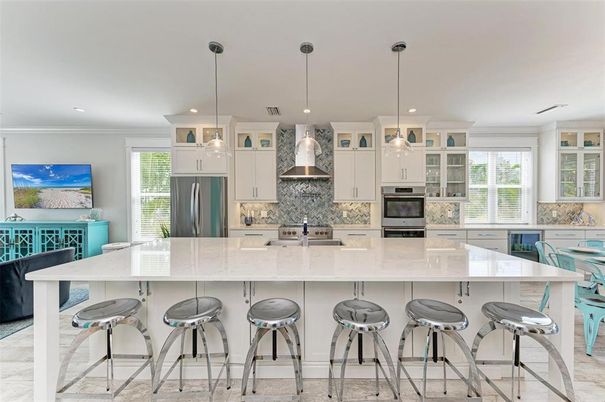 Interior, Kitchen, Pendant Lights, Recessed Lighting, Stainless Steel Appliances