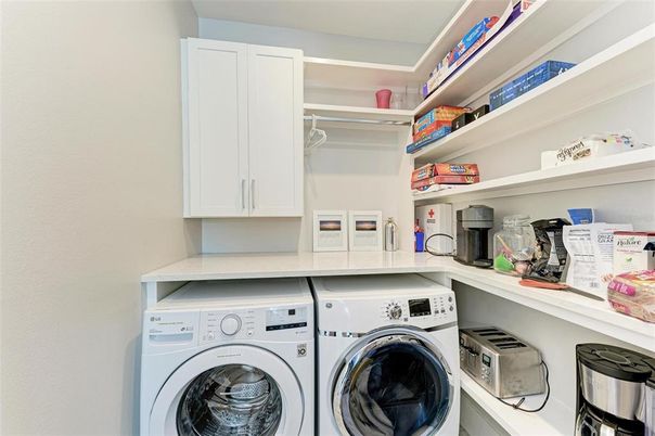 Interior, Washer