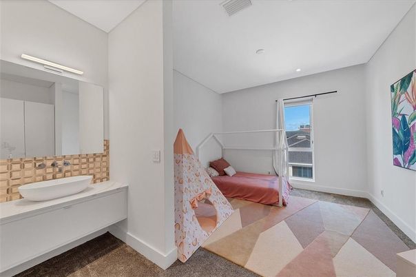 Bathroom, Bedroom, Interior, Recessed Lighting