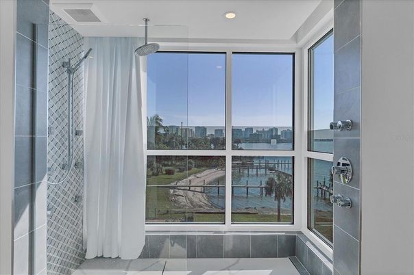 Bathroom, Interior, Recessed Lighting, Water