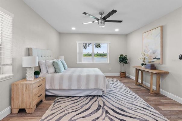 Bedroom, Interior, Recessed Lighting, Wood Texture Flooring