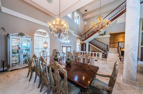 Chandelier, Dining room, Interior