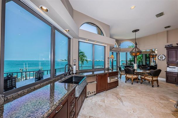 Dining room, Interior, Kitchen, Pendant Lights, Recessed Lighting, Water