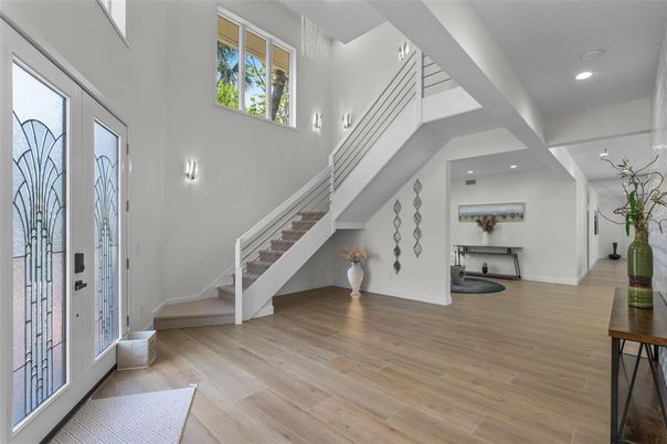 Interior, Recessed Lighting, Wood Texture Flooring