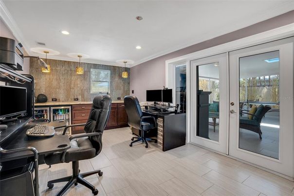 Home Office, Interior, Pendant Lights, Recessed Lighting, Wood Texture Flooring