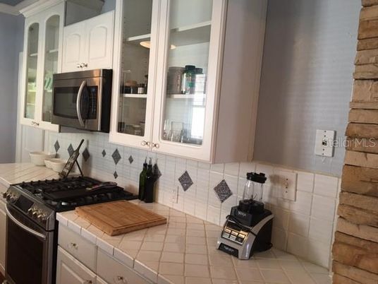Interior, Kitchen, Tile Countertops