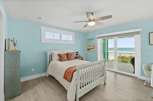 Bedroom, Interior, Water, Wood Texture Flooring