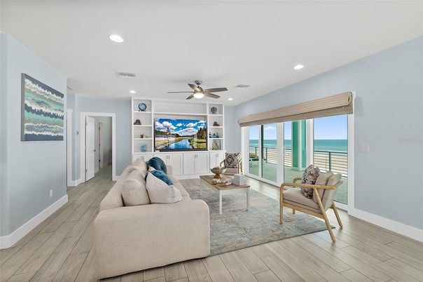 Interior, Living room, Recessed Lighting, Water, Wood Texture Flooring