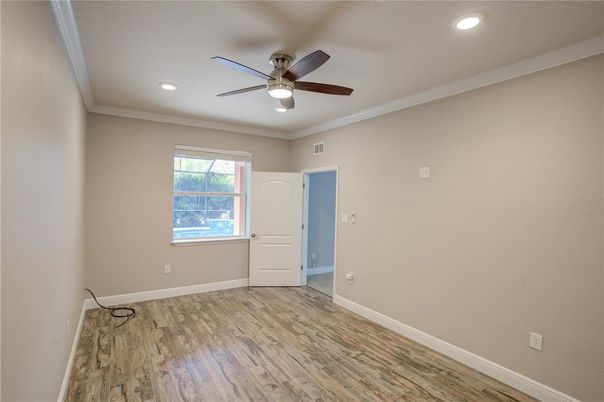 Empty room, Interior, Recessed Lighting, Wood Texture Flooring