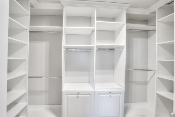 Interior, Walk-in Closets