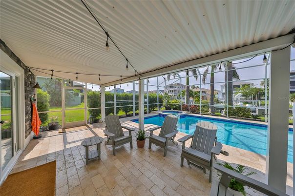 Interior, Pool, Sun Room